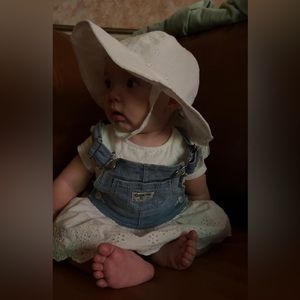 Osh Kosh baby girl outfit 6M